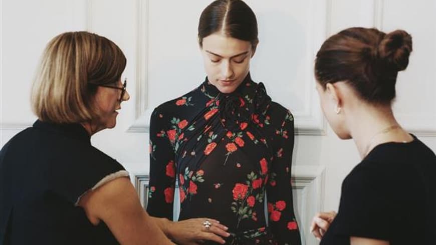 H&M x Magda Burtym: Alles über die neue Designer-Kollaboration H&M x Magda Burtym