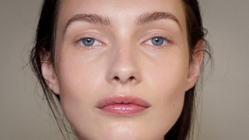 Dieses Serum gegen trockene Haut revolutioniert jetzt meine Skincare-Routine Skincare