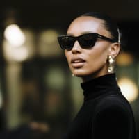 Besser als Botox: Diese eine Rossmann-Creme zieht Falten glatt Besser als Botox: Diese eine Rossmann-Creme zieht Falten glatt