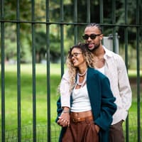 Bumble-Expertin Nicole Engel: "Geteilte Interessen sind weit mehr als nur Gesprächsstoff" Pärchen