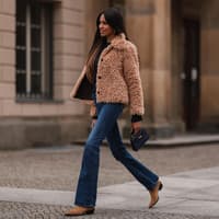 Steht 2026 jeder Frau! Die Levi's-Bootcut Jeans von Breuninger Steht 2026 jeder Frau! Die Levi's-Bootcut Jeans von Breuninger