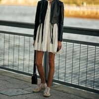 Schuh-Trends 2026: Dieser Sneaker von Tamaris lässt uns wie auf Wolken laufen vSchuh-Trends 2026: Dieser Sneaker von Tamaris lässt uns wie auf Wolken laufen