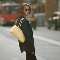 Das wird die "most wanted" It-Bag von DeMellier im Sommer 2026 – laut Moderedakteurin Das wird die "most wanted" It-Bag von DeMellier im Sommer 2026 – laut Moderedakteurin