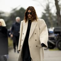 Frisuren-Trend für mittellanges Haar in 2026: Dieser Schnitt steht jeder Frau Frisuren-Trend für mittellanges Haar in 2026: Dieser Schnitt steht jeder Frau