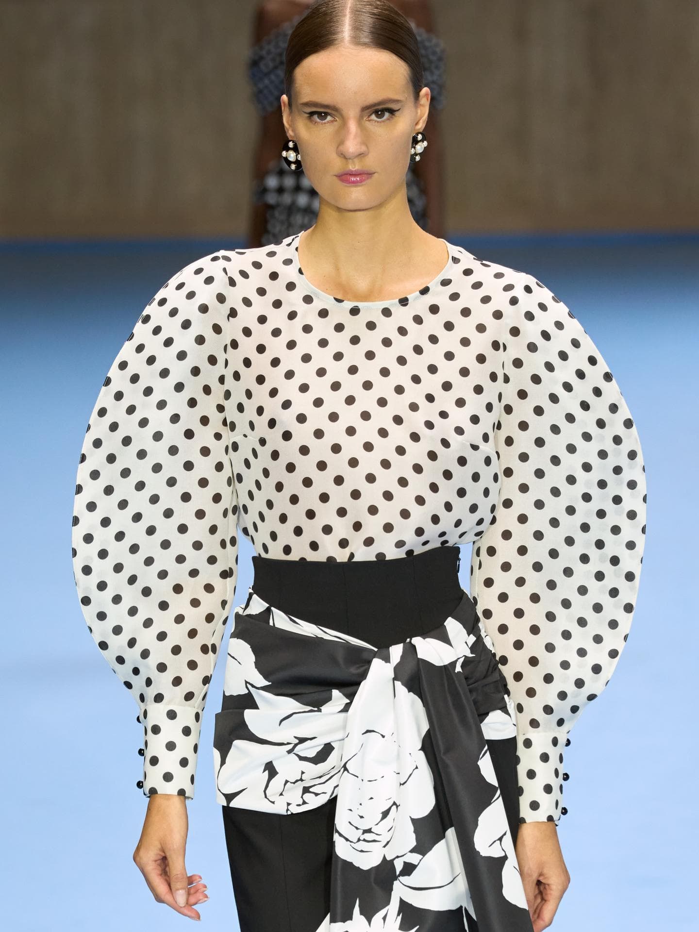 Modetrends 2025 Carolina Herrera