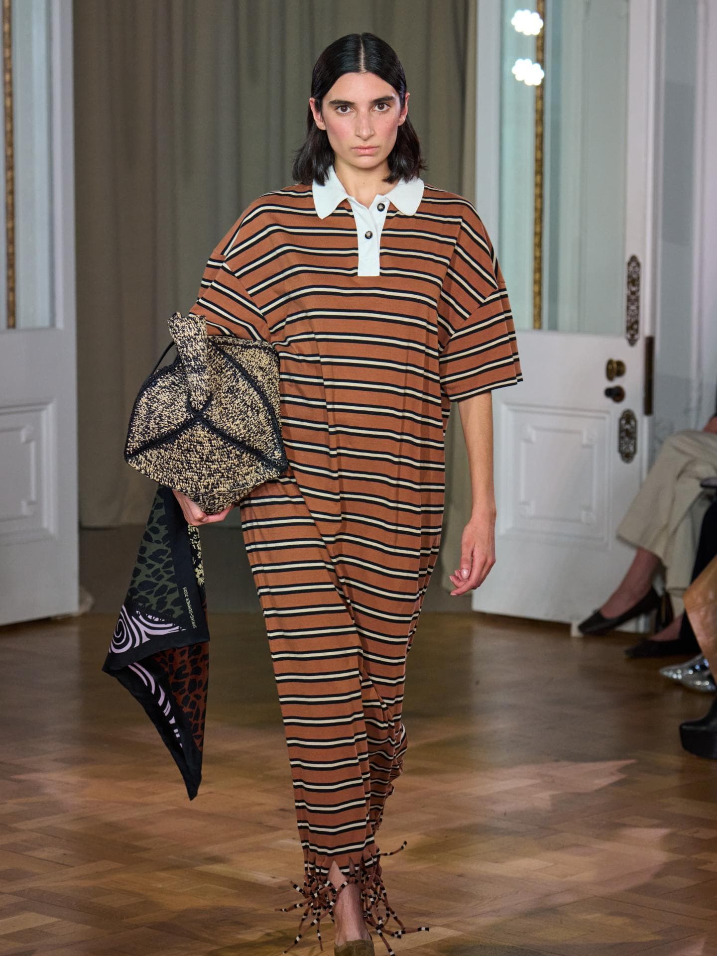 London Fashion Week: Die größten Mode-Trends für Frühjahr/Sommer 2026 London Fashion Week: Die größten Mode-Trends für Frühjahr/Sommer 2026