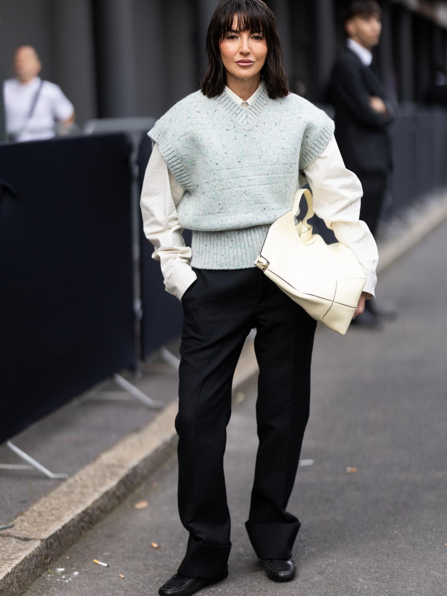 Pullunder kombinieren: Styling-Tipps und angesagte Modelle Pullunder zum Hemd kombinieren