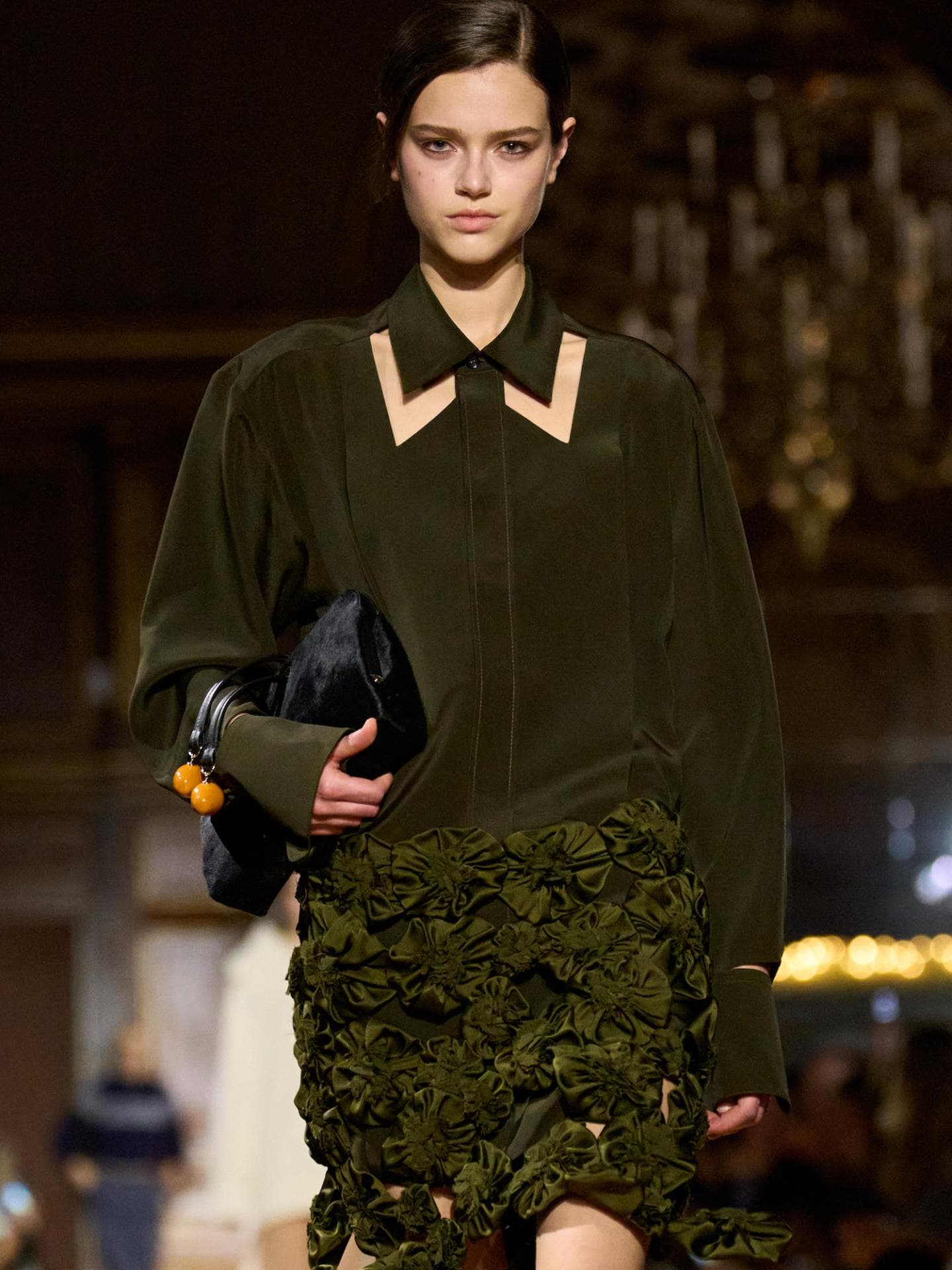 Victoria Beckham: Kragen im Fokus Victoria Beckham: Kragen im Fokus