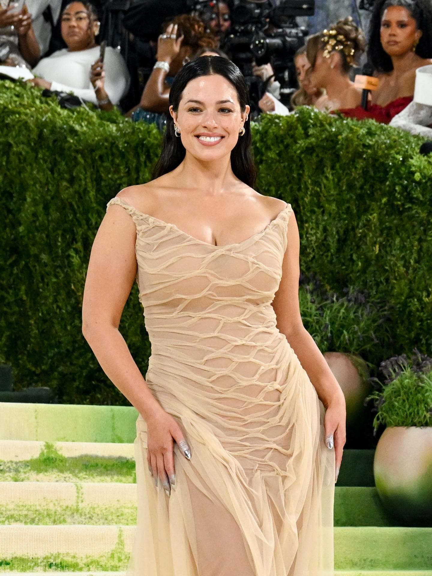 Trend-Alarm bei der Met Gala 2026! Die besten "Wet Hair"-Looks Trend-Alarm bei der Met Gala 2026! Die besten "Wet Hair"-Looks