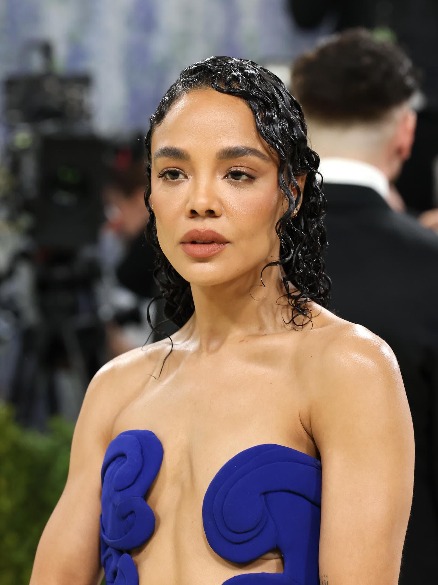 Trend-Alarm bei der Met Gala 2026! Die besten "Wet Hair"-Looks Trend-Alarm bei der Met Gala 2026! Die besten "Wet Hair"-Looks