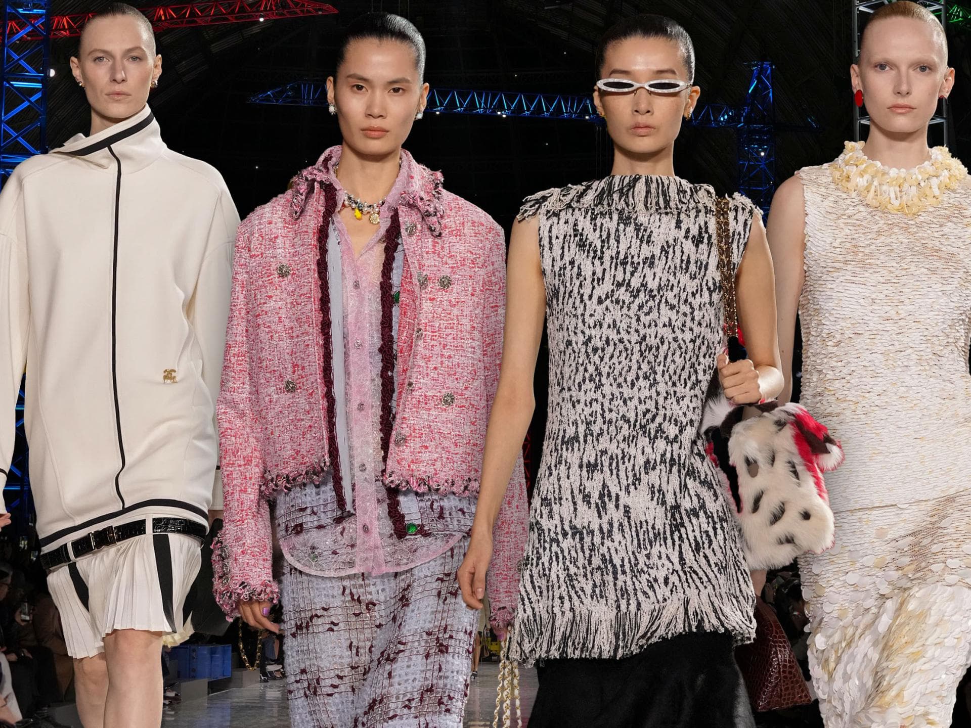 Chanel bei der Paris Fashion Week: 3 Trends, die uns die neue Saison herbeisehnen lassen Chanel bei der Paris Fashion Week: 3 Trends, die uns die neue Saison herbeisehnen lassen