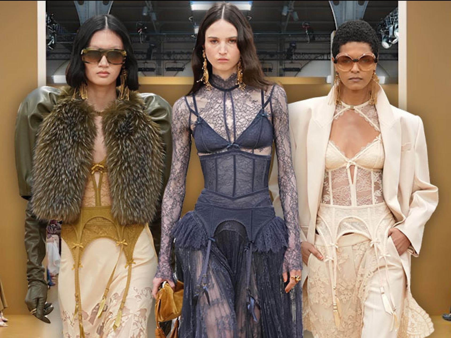 Nicht nur für Mutige! Zimmermann macht sexy Dessous jetzt zum Fashion-Statement Nicht nur für Mutige! Zimmermann macht sexy Dessous jetzt zum Fashion-Statement